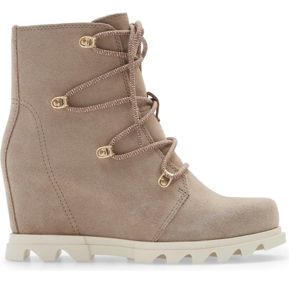 SOREL Joan of Arctic III waterproof wedge lace up boot - Picture 8 of 11